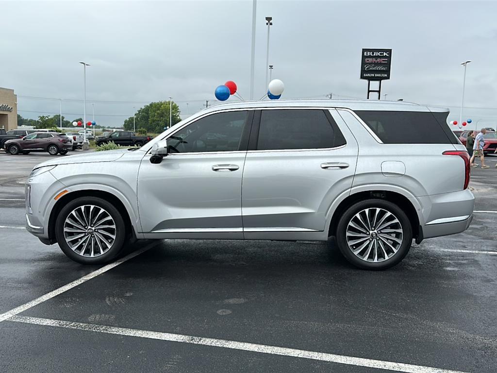 used 2024 Hyundai Palisade car, priced at $39,000