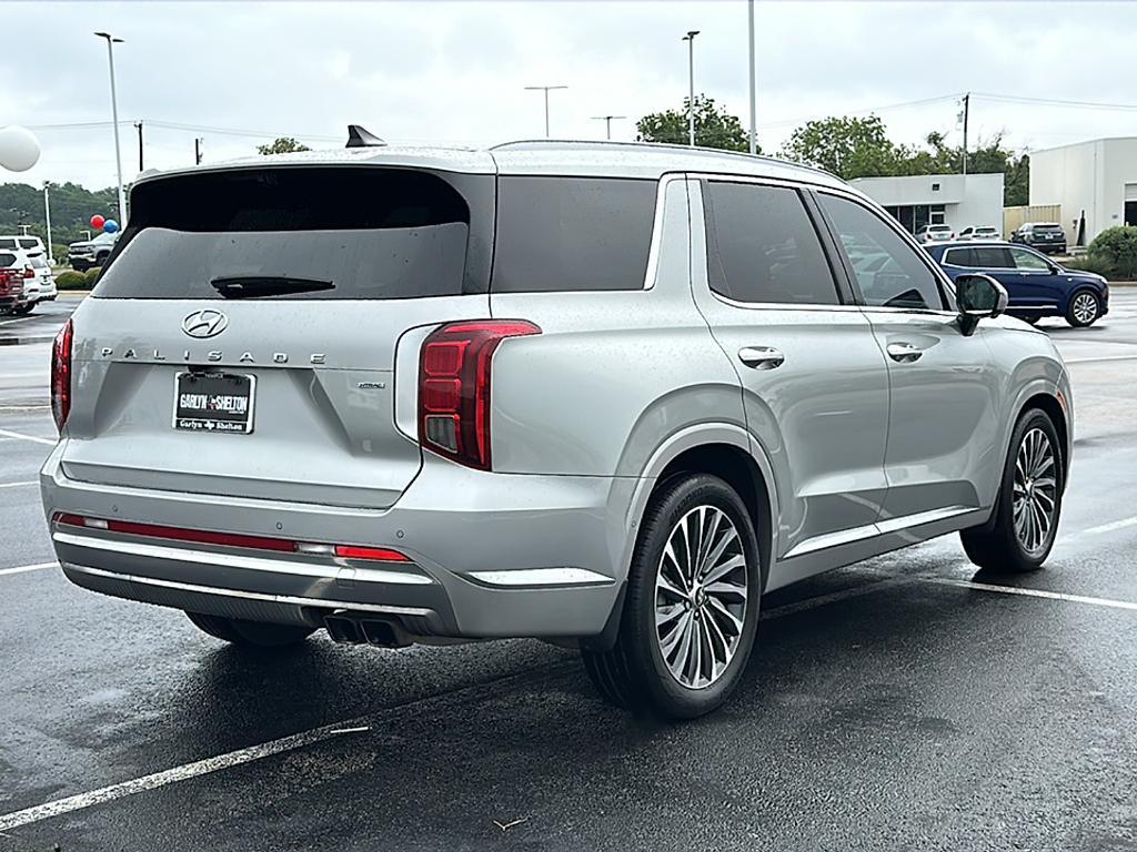 used 2024 Hyundai Palisade car, priced at $39,000