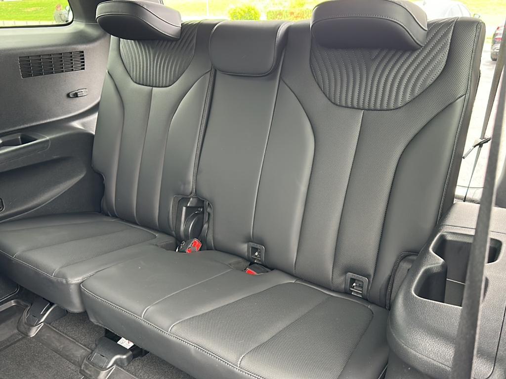 used 2024 Hyundai Palisade car, priced at $39,000