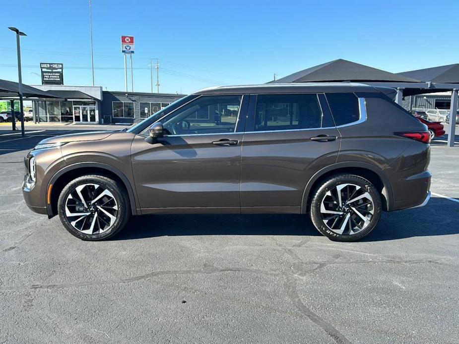 used 2022 Mitsubishi Outlander car, priced at $27,000