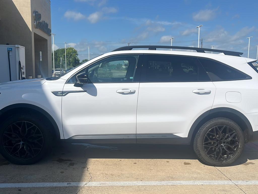 used 2022 Kia Sorento car, priced at $29,369