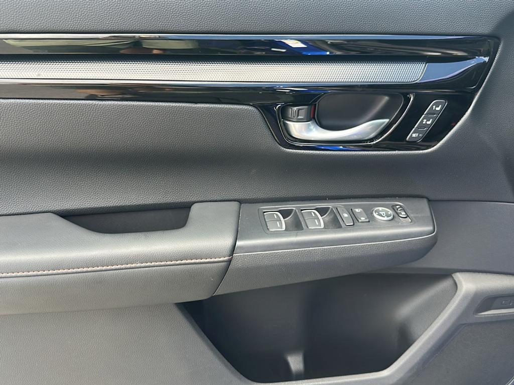 used 2023 Honda CR-V Hybrid car, priced at $35,269