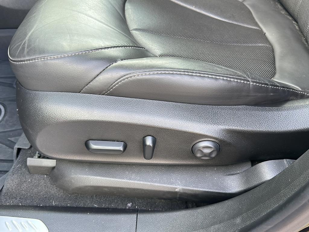 used 2019 Buick Envision car, priced at $23,269