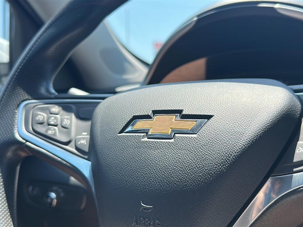 used 2023 Chevrolet Malibu car, priced at $21,995