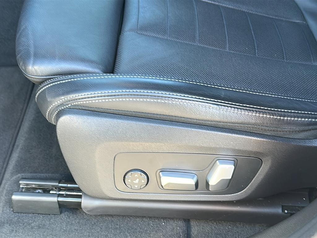 used 2021 BMW X4 car, priced at $31,000