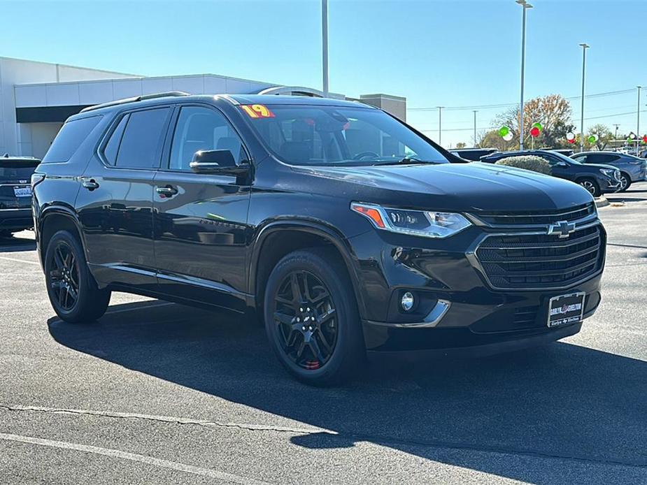 used 2019 Chevrolet Traverse car, priced at $27,895