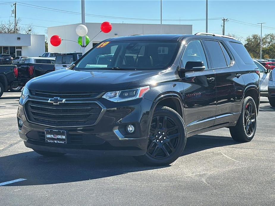 used 2019 Chevrolet Traverse car, priced at $27,895