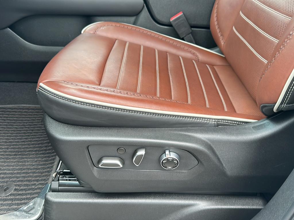 used 2024 GMC Yukon car, priced at $82,000