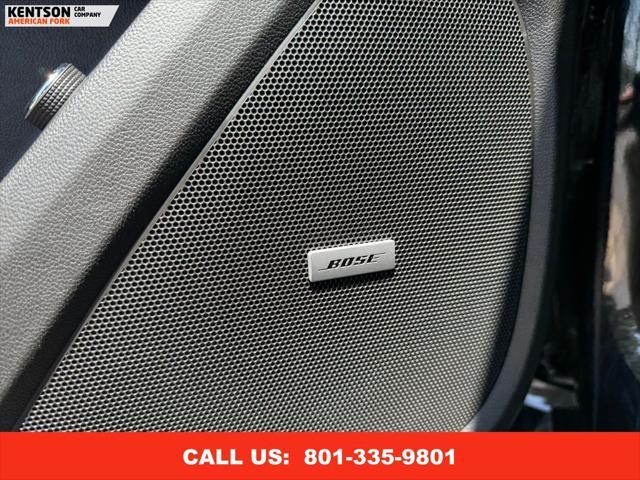 used 2022 Chevrolet Traverse car, priced at $32,950