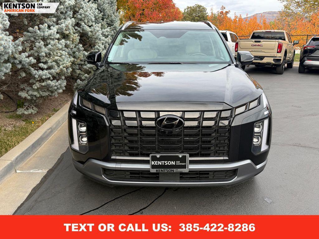 used 2025 Hyundai Palisade car, priced at $35,250