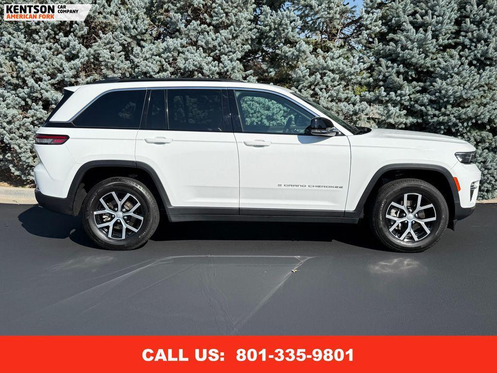 used 2024 Jeep Grand Cherokee car, priced at $33,550