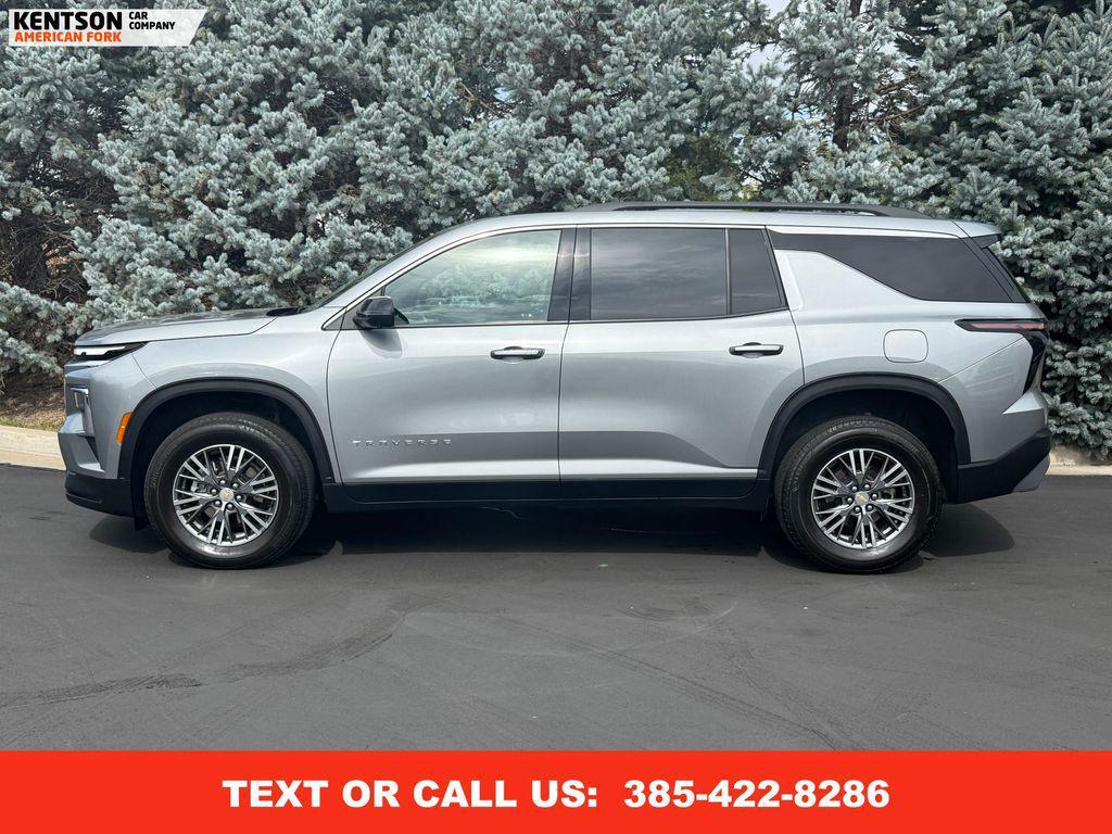 used 2024 Chevrolet Traverse car, priced at $38,950