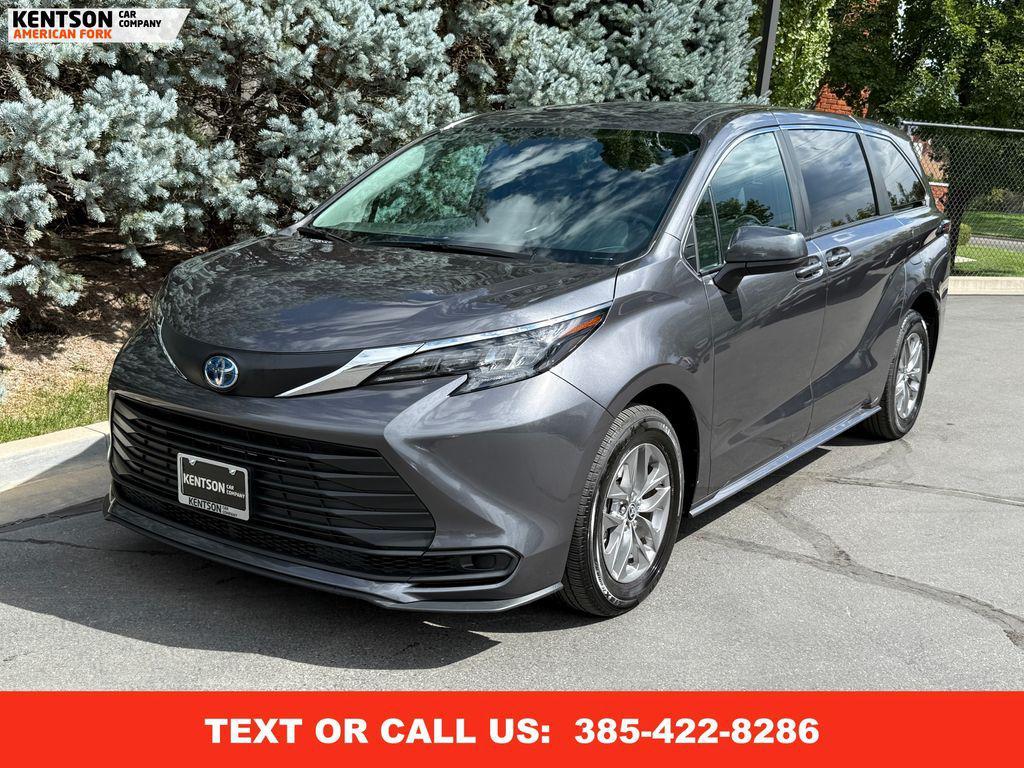 used 2025 Toyota Sienna car, priced at $40,950