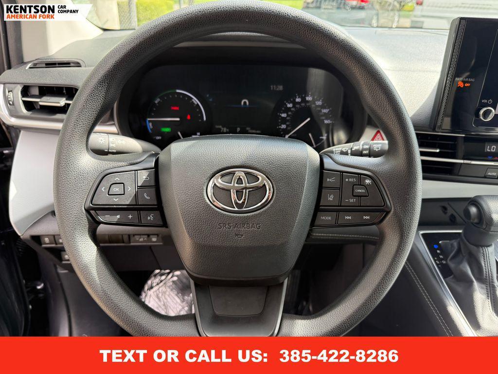 used 2025 Toyota Sienna car, priced at $40,950