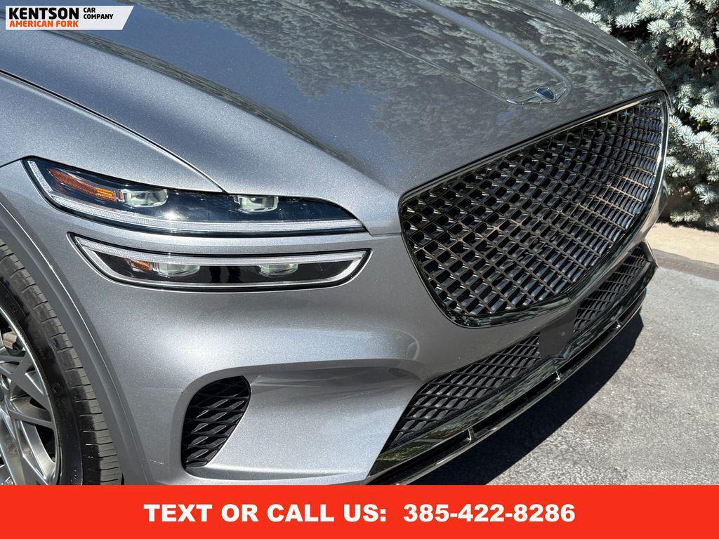 used 2025 Genesis GV70 car, priced at $38,250