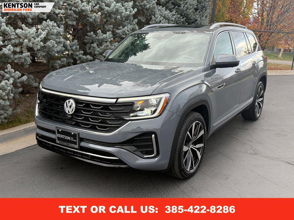used 2025 Volkswagen Atlas car, priced at $45,450
