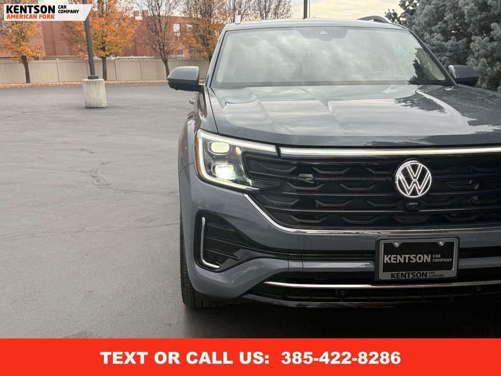 used 2025 Volkswagen Atlas car, priced at $45,450