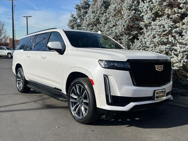 used 2022 Cadillac Escalade ESV car, priced at $79,950