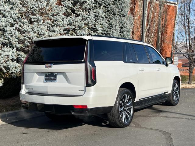 used 2022 Cadillac Escalade ESV car, priced at $79,950