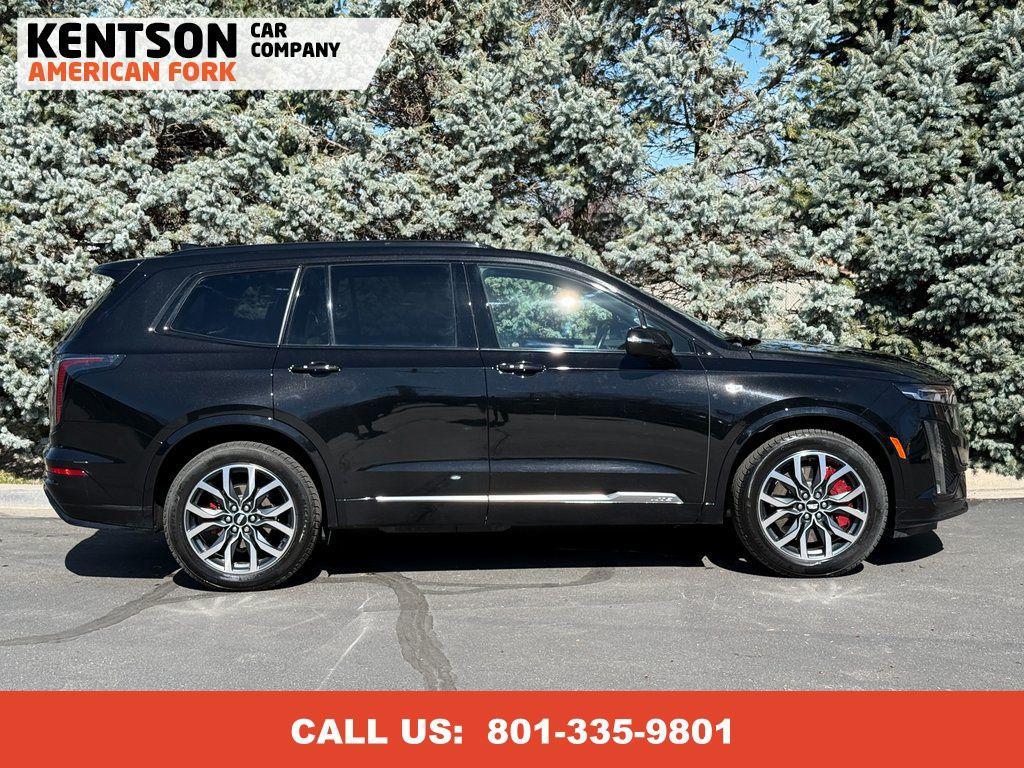 used 2023 Cadillac XT6 car, priced at $40,650