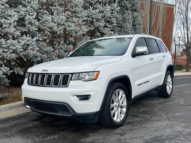 used 2017 Jeep Grand Cherokee car, priced at $15,550