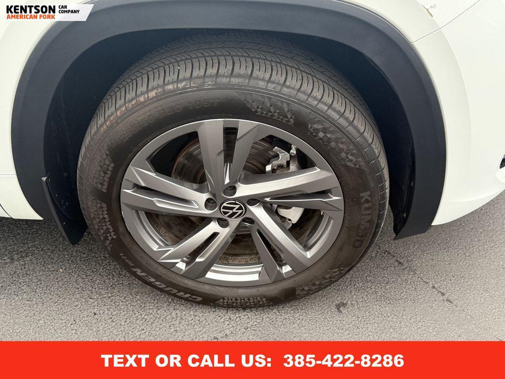 used 2024 Volkswagen Atlas Cross Sport car, priced at $38,950