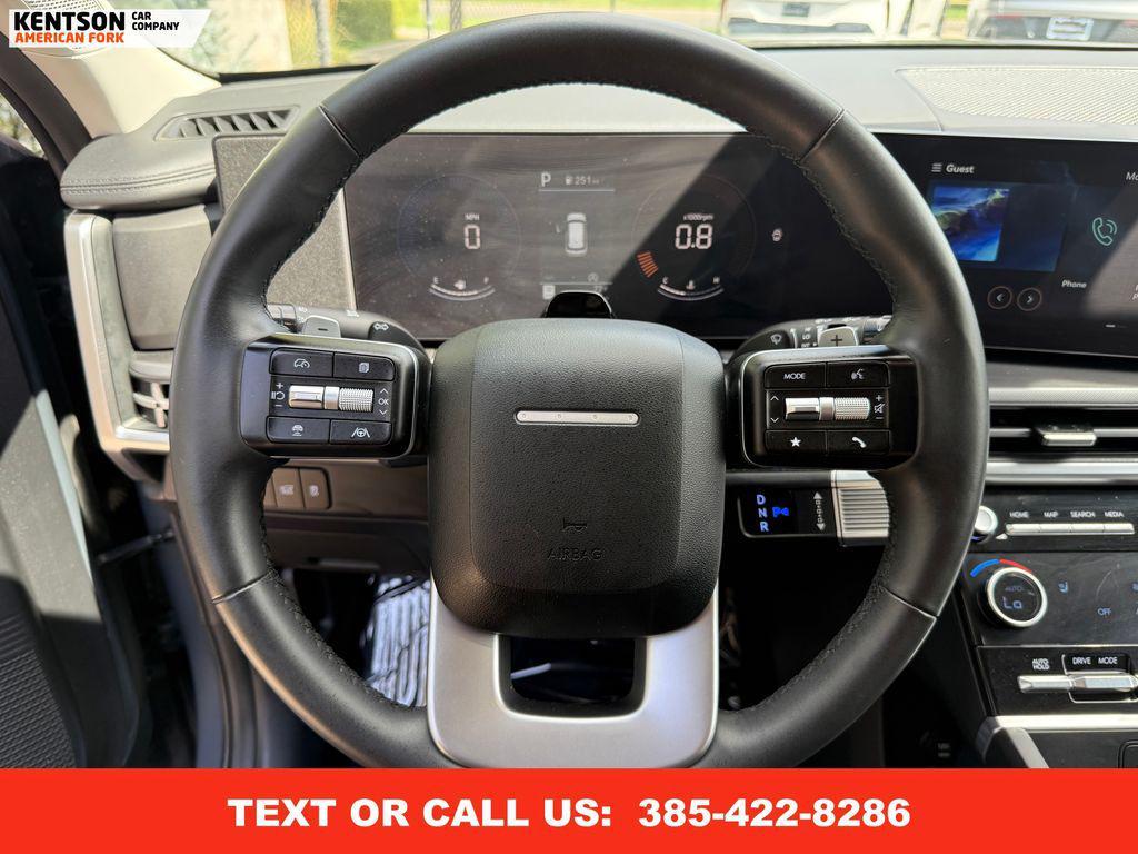 used 2025 Hyundai Santa Fe car, priced at $30,250