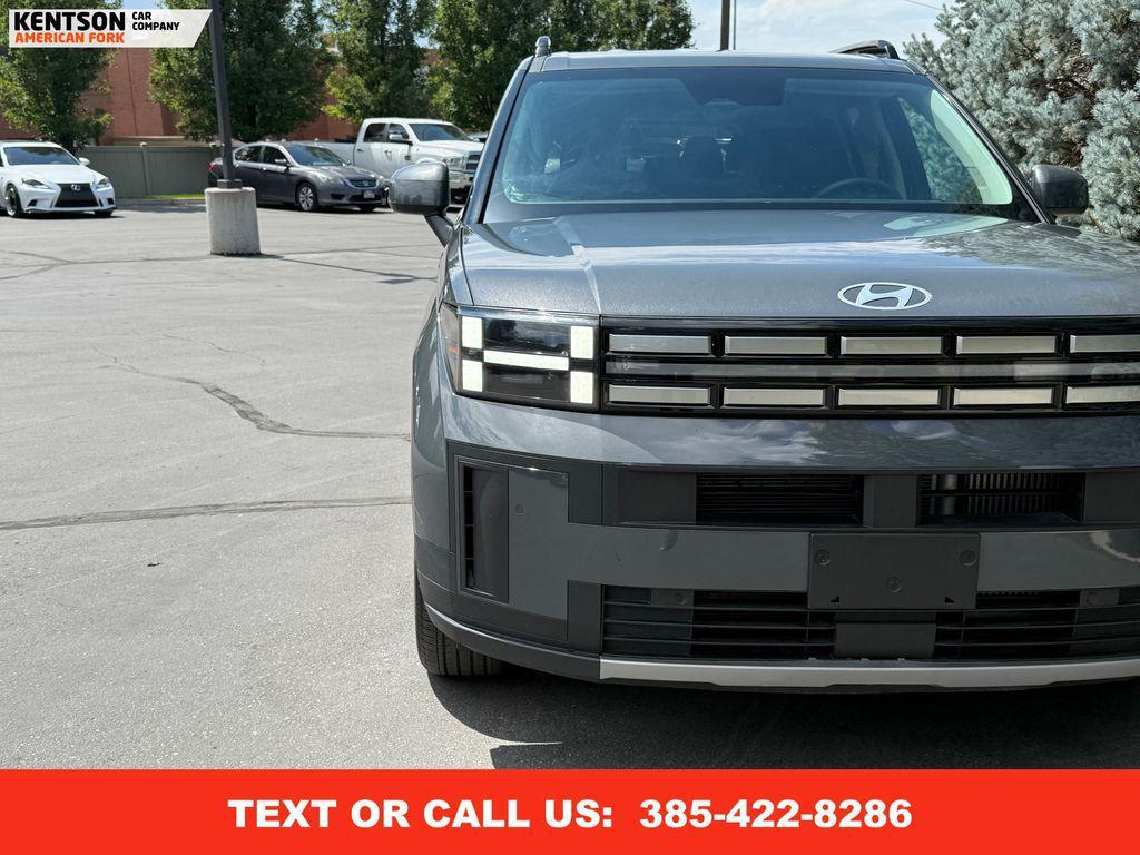 used 2025 Hyundai Santa Fe car, priced at $30,250