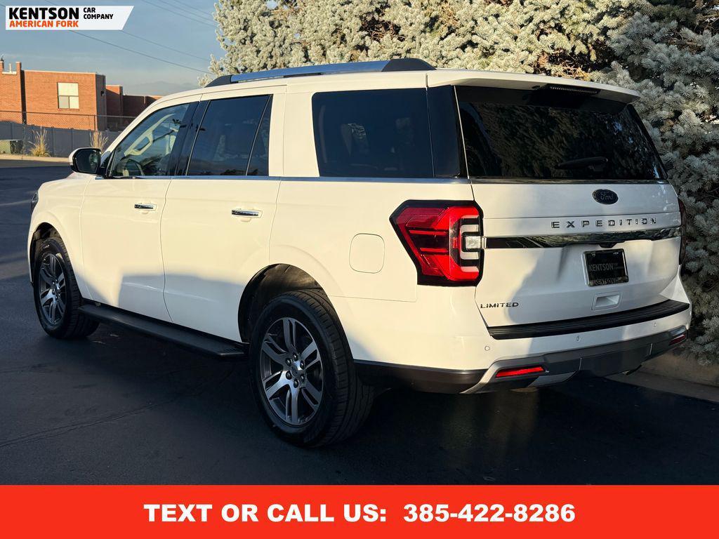 used 2024 Ford Expedition car, priced at $47,550