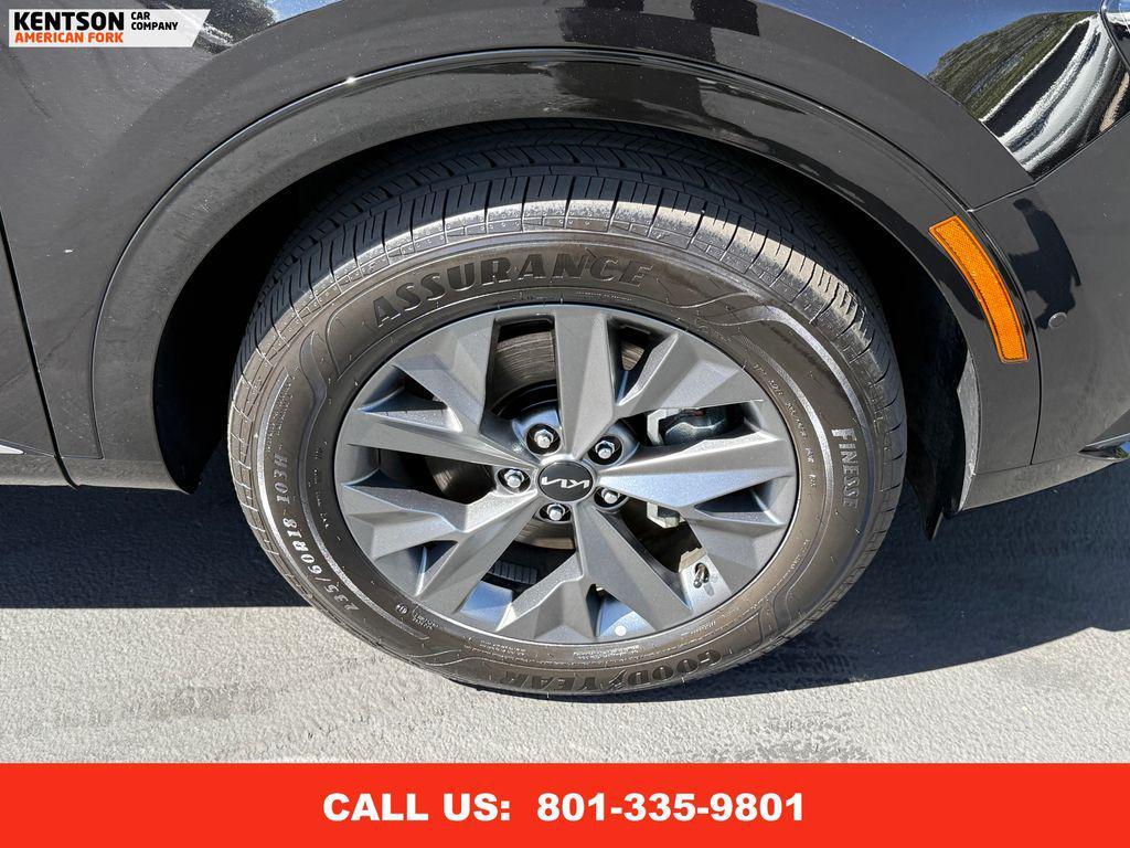 used 2025 Kia Sportage Hybrid car, priced at $32,150