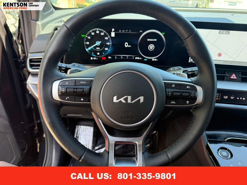 used 2025 Kia Sportage Hybrid car, priced at $32,150