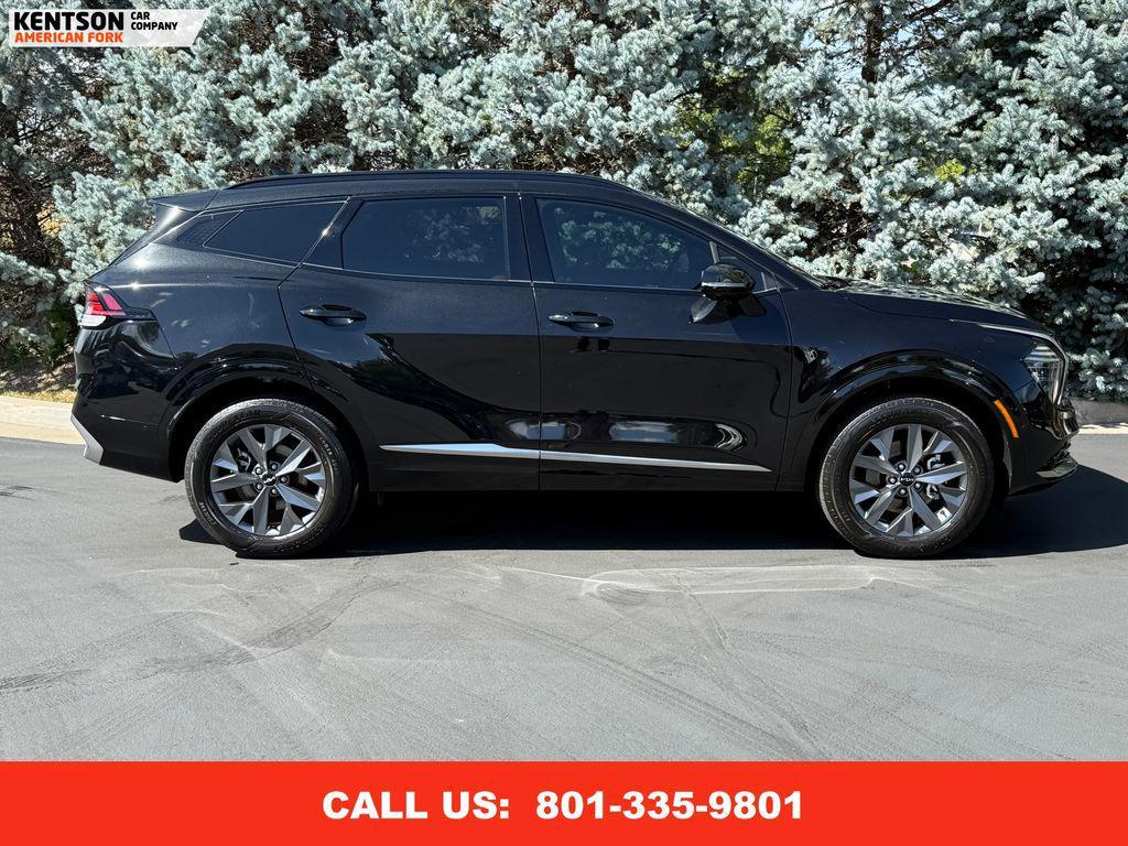 used 2025 Kia Sportage Hybrid car, priced at $32,150