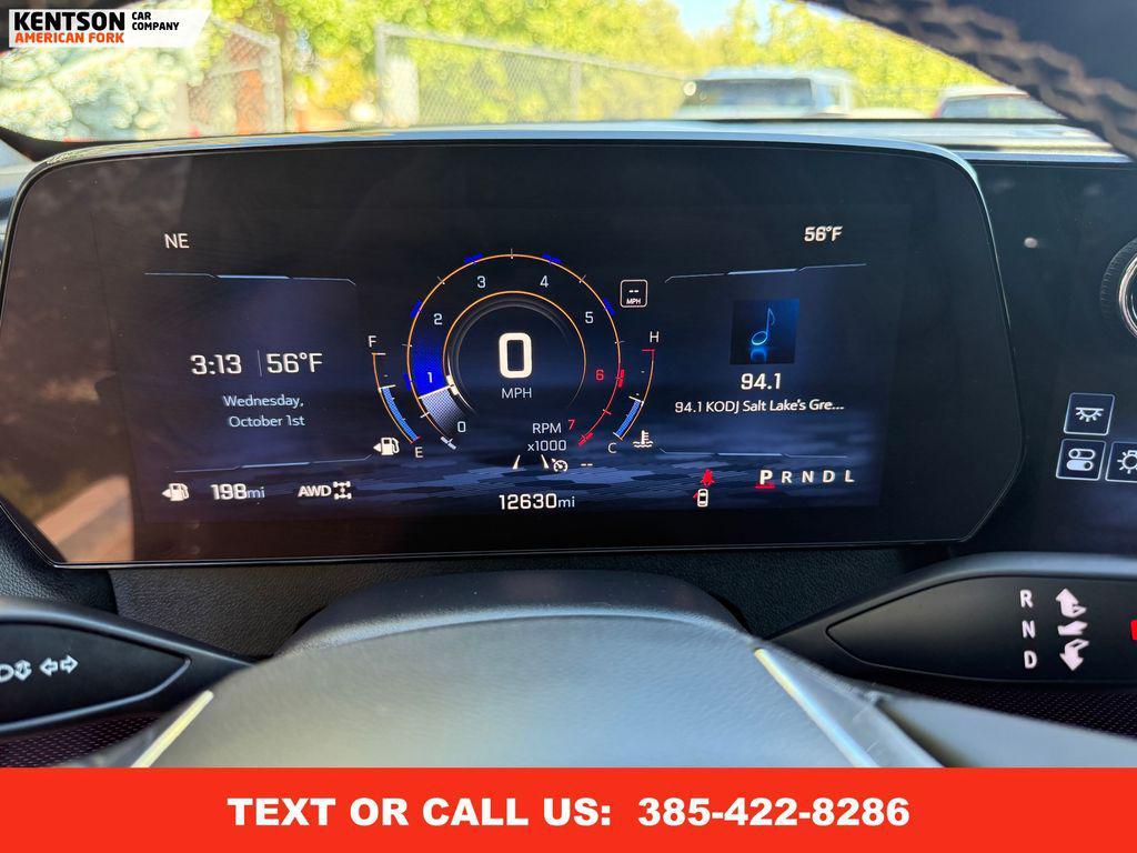 used 2024 Chevrolet Traverse car, priced at $45,850