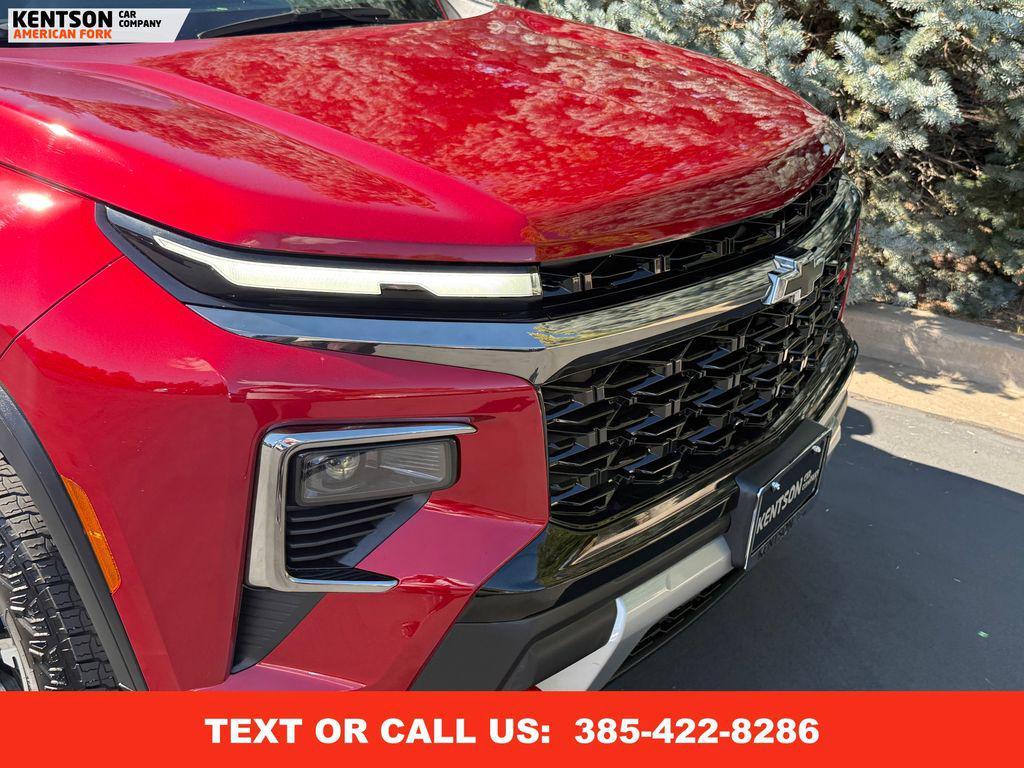 used 2024 Chevrolet Traverse car, priced at $45,850
