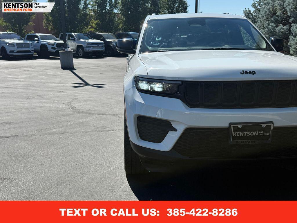 used 2023 Jeep Grand Cherokee car, priced at $29,250