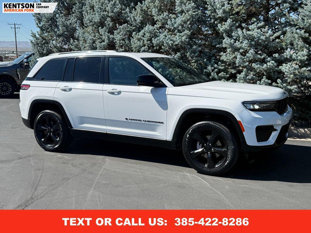 used 2023 Jeep Grand Cherokee car, priced at $29,250