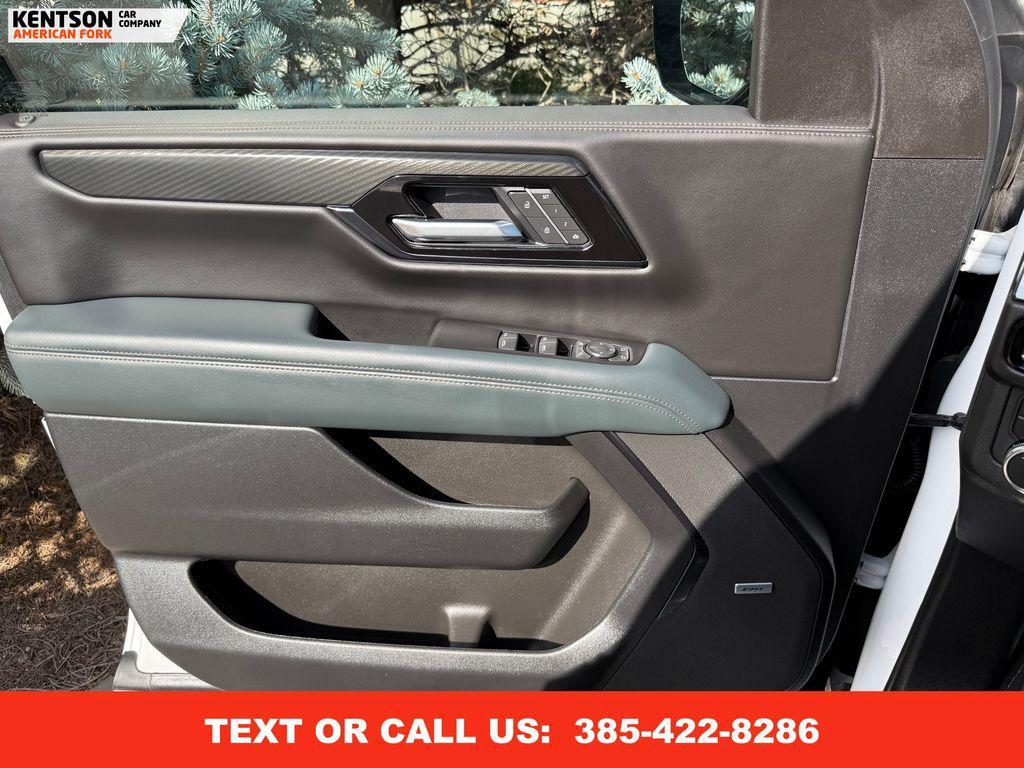 used 2025 GMC Yukon XL car, priced at $74,550