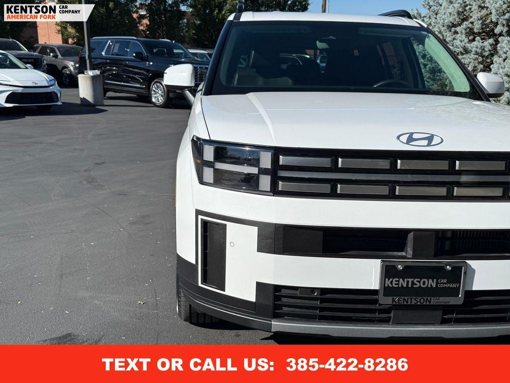 used 2025 Hyundai Santa Fe car, priced at $29,550