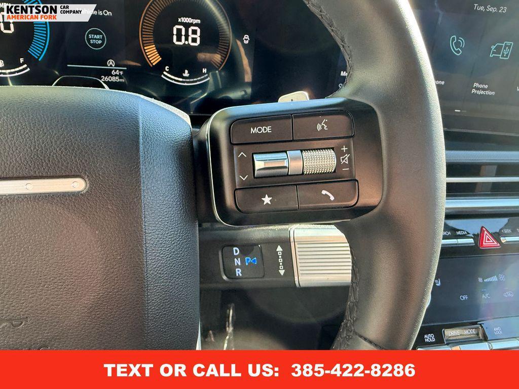 used 2025 Hyundai Santa Fe car, priced at $29,550