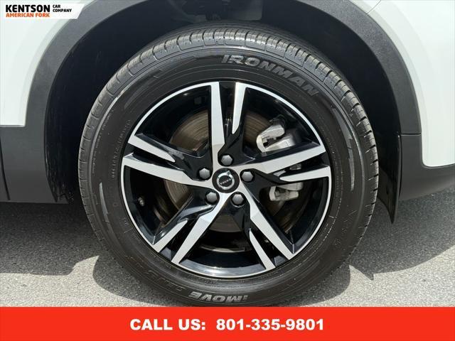 used 2024 Volvo XC40 car, priced at $30,450