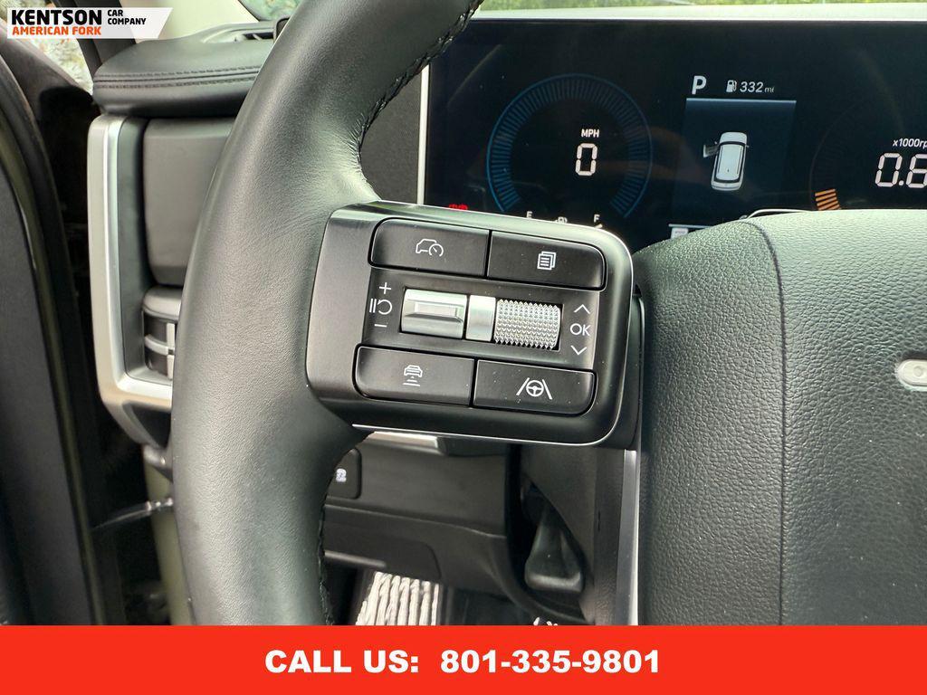 used 2025 Hyundai Santa Fe car, priced at $30,950