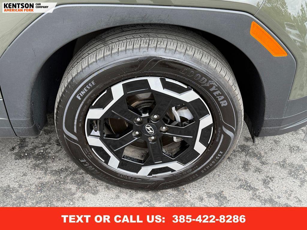 used 2025 Hyundai Santa Fe car, priced at $30,050