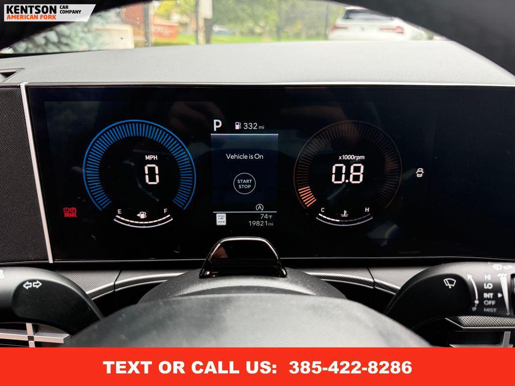 used 2025 Hyundai Santa Fe car, priced at $30,050