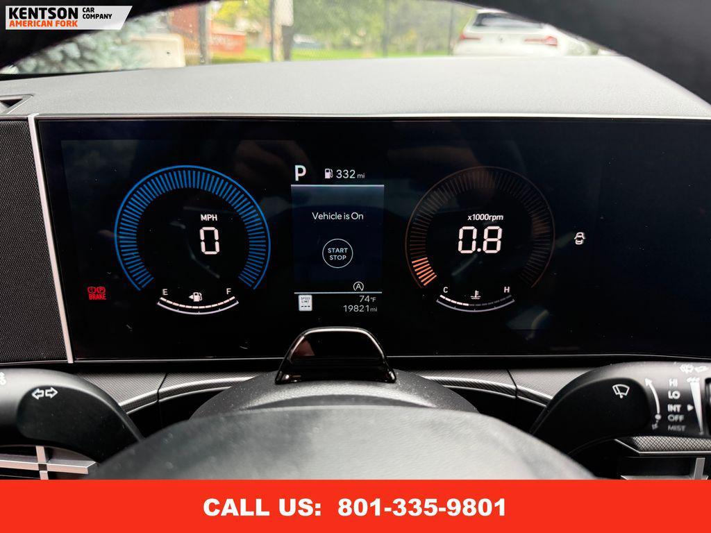 used 2025 Hyundai Santa Fe car, priced at $30,950