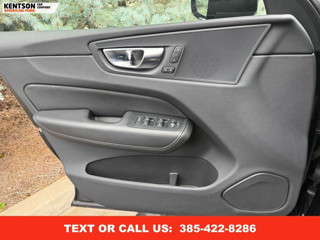 used 2025 Volvo XC60 car, priced at $33,950