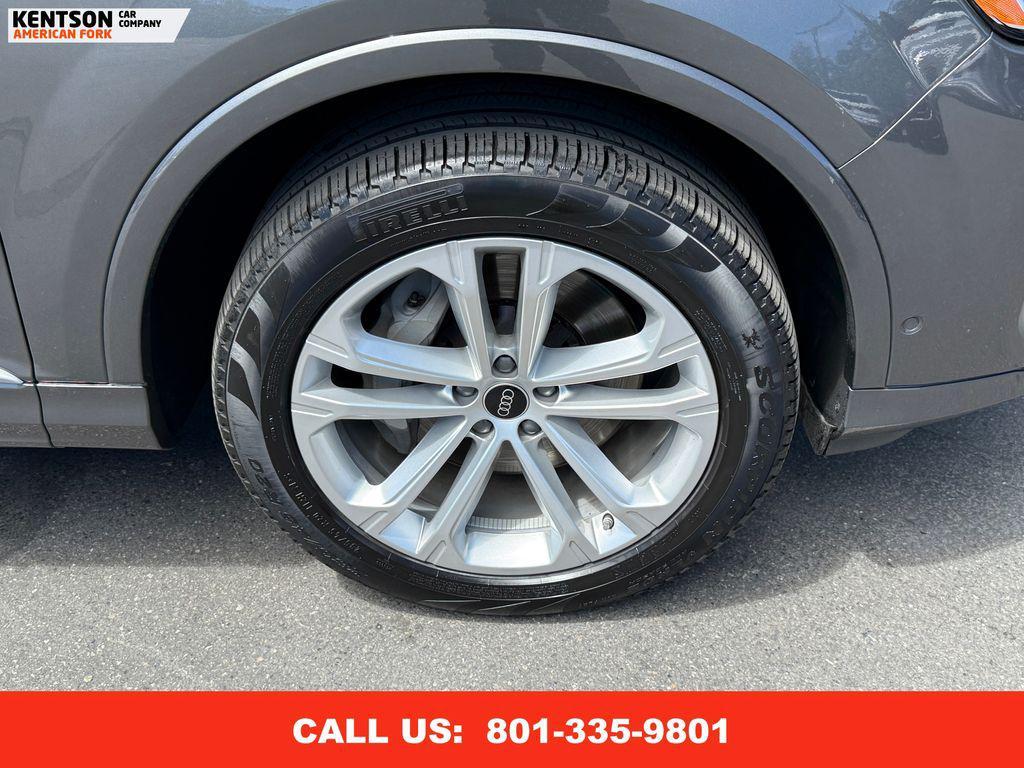 used 2025 Audi Q7 car, priced at $55,650