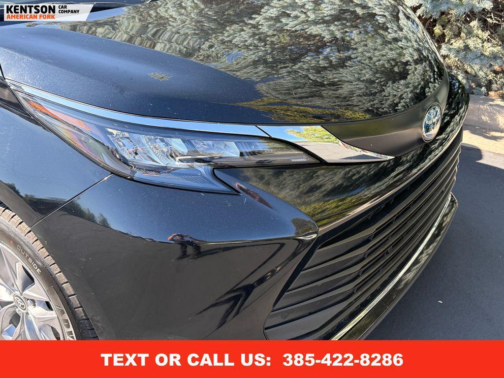 used 2024 Toyota Sienna car, priced at $36,450