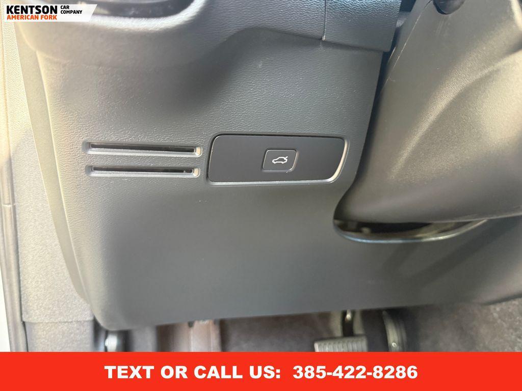 used 2025 Volvo XC40 car, priced at $29,950