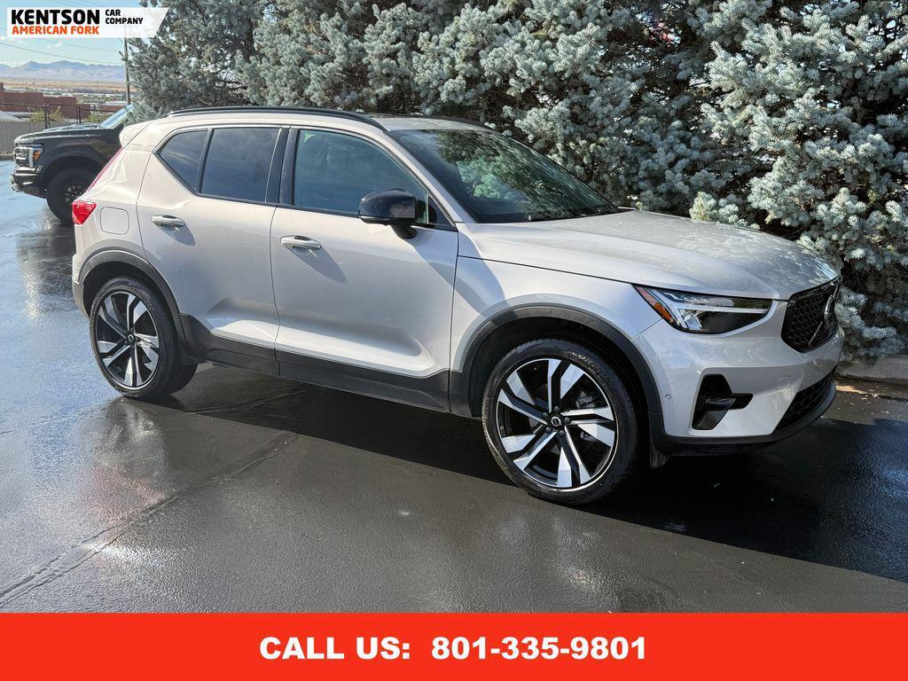used 2025 Volvo XC40 car, priced at $31,550