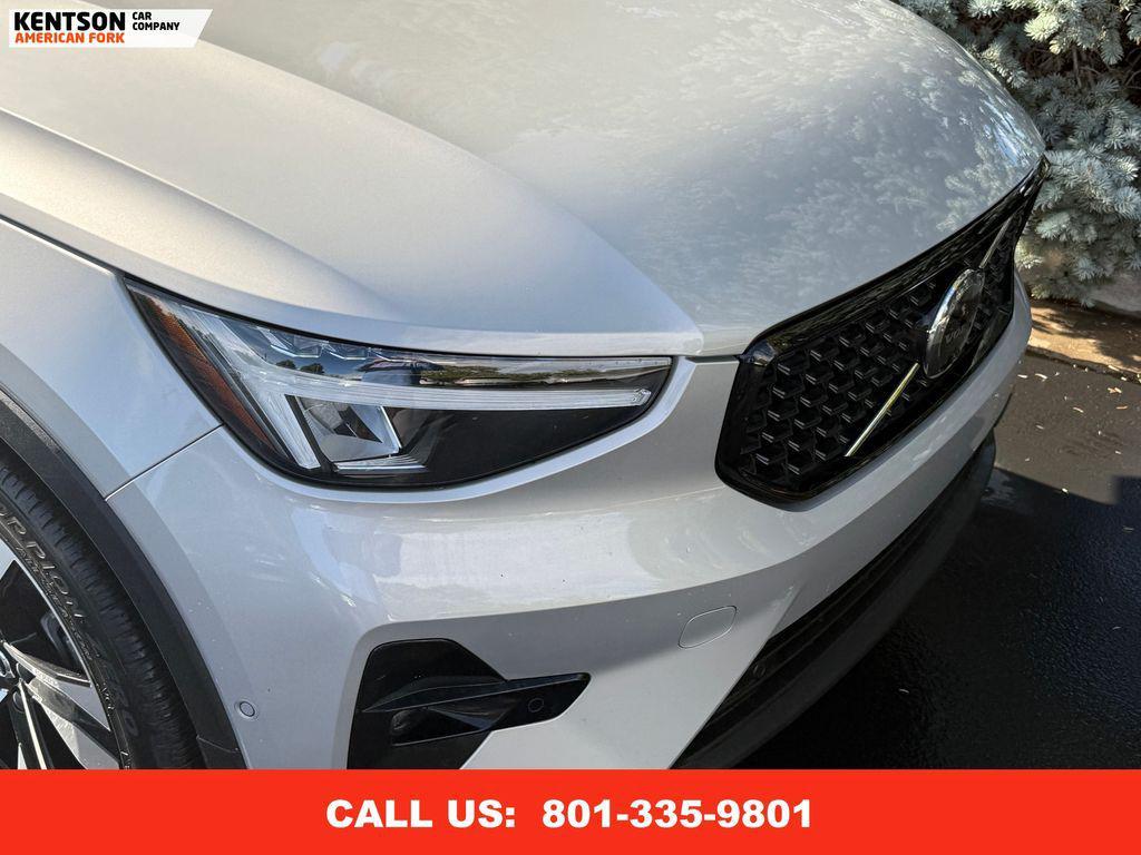 used 2025 Volvo XC40 car, priced at $31,550
